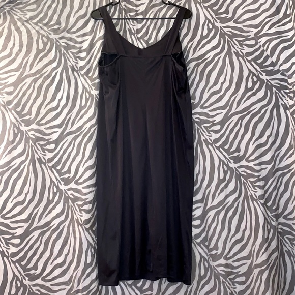 Black Semi Sheer Long Slip - Picture 2 of 2